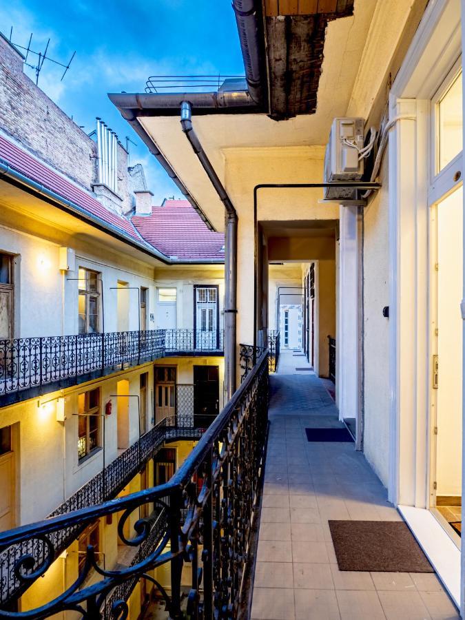 Gogol Studio Apartment Budapest Exterior foto